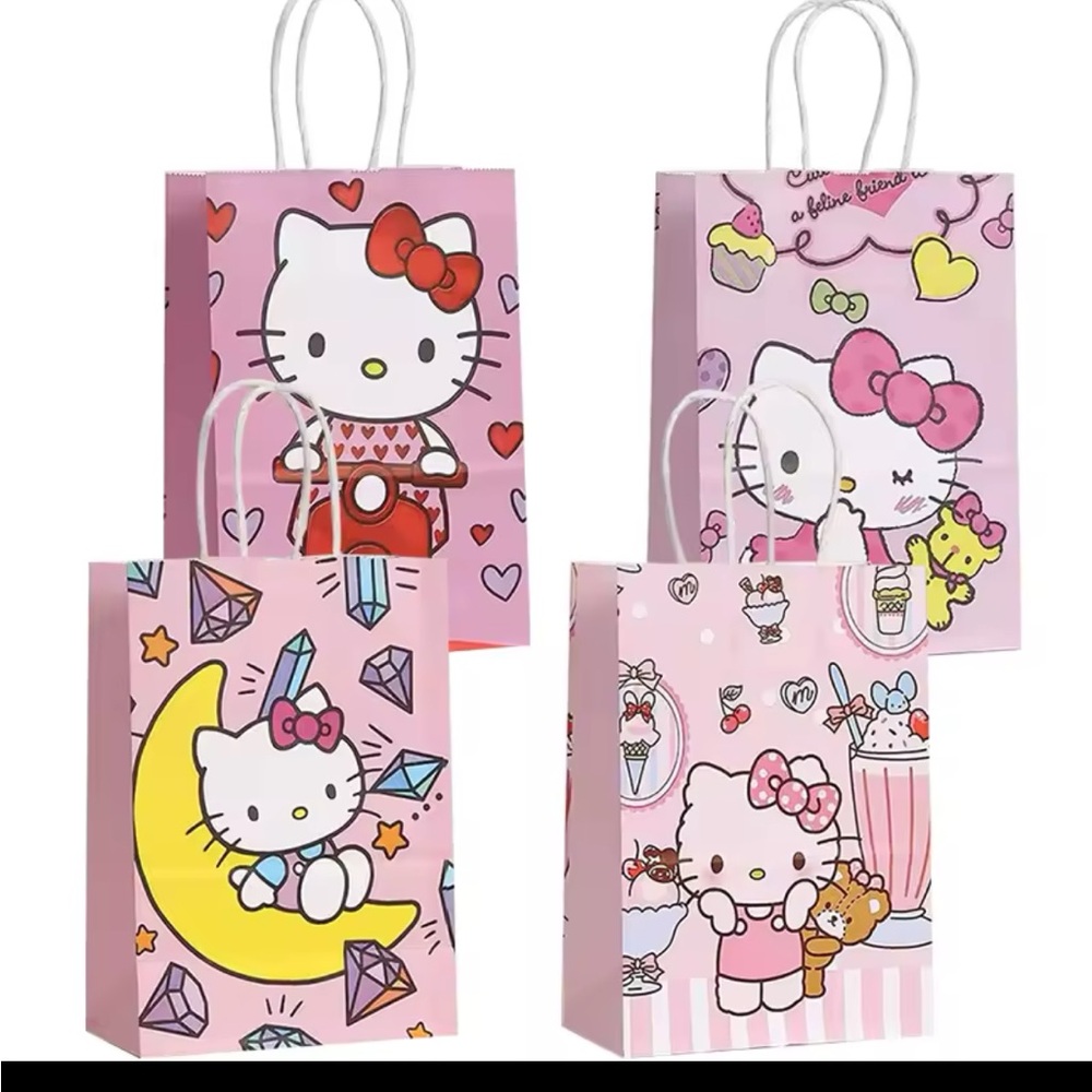 Hello Kitty Gift Bags Set